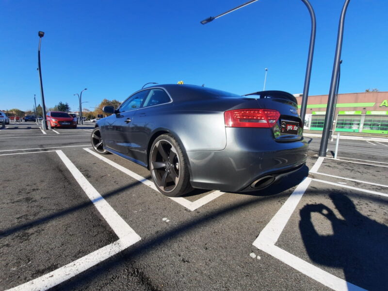 AUDI RS5 4.2 FSI quattro S tronic 2p