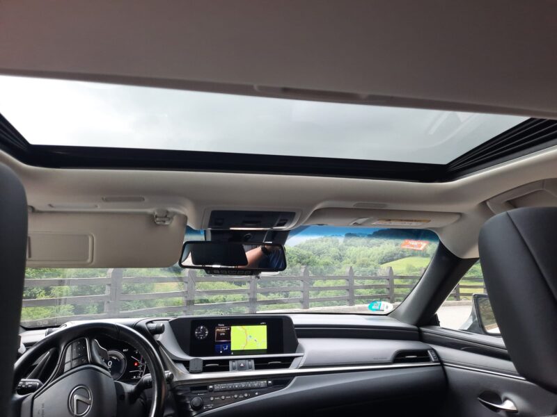 Lexus ES 2.5 LUXURY 300h