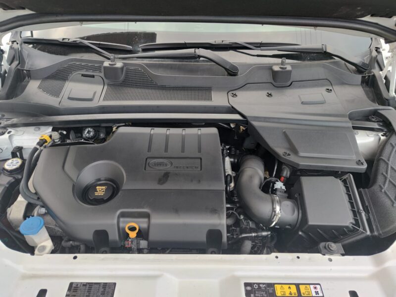 LAND ROVER Discovery Sport 2.0L TD4 132kW 180CV 4×4 HSE