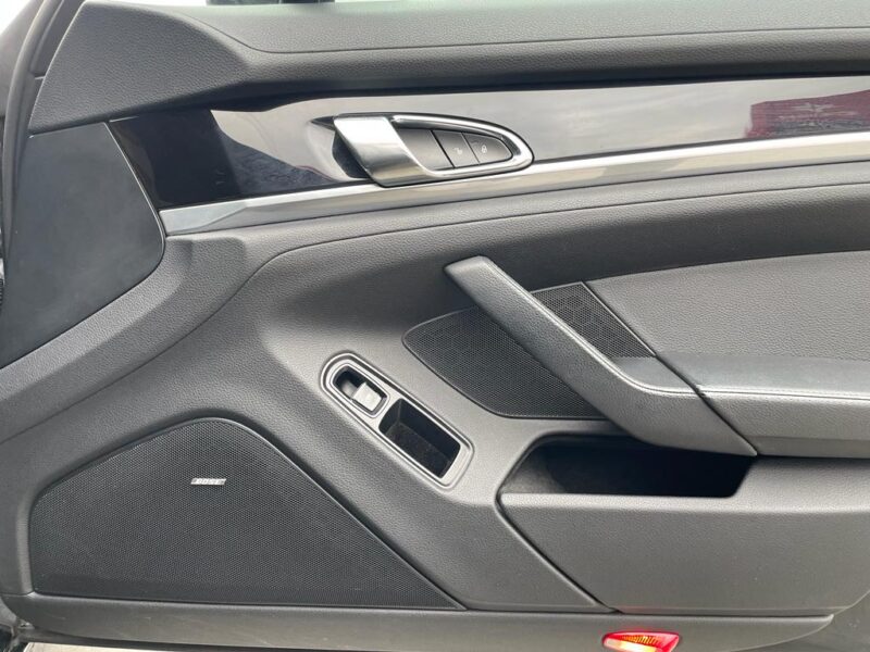 PORSCHE Panamera 300 CV DIESEL