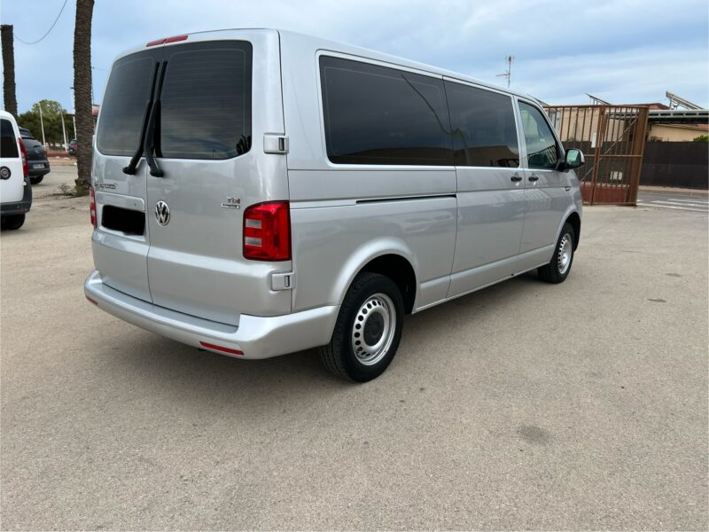 VOLKSWAGEN TRANSPORTER 2.0 9 plazas