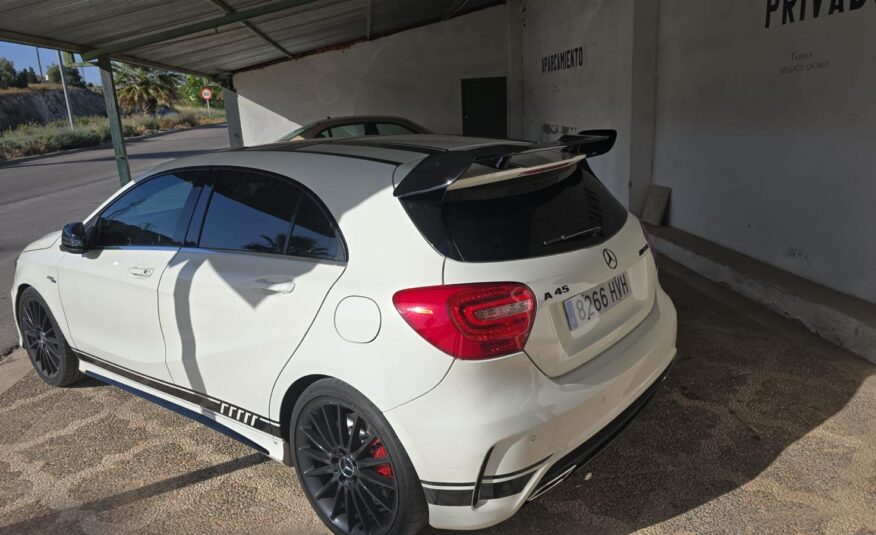 MERCEDES BENZ A45 amg AMG 45 4MATIC 5p.