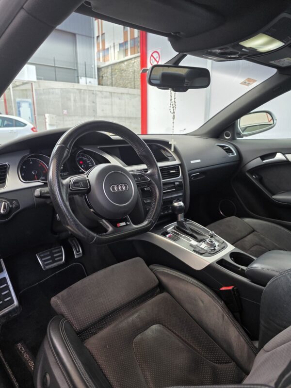AUDI A5 3.0 tdi quattro s line