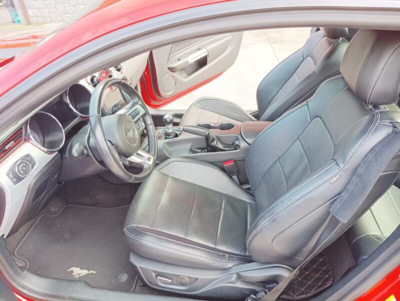 FORD Mustang 2.3 EcoBoost