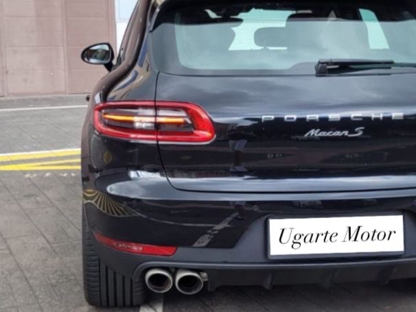 PORSCHE MACAN S