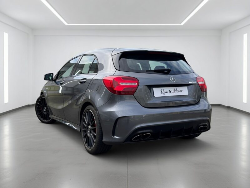 MERCEDES BENZ CLASE A 200 d AMG