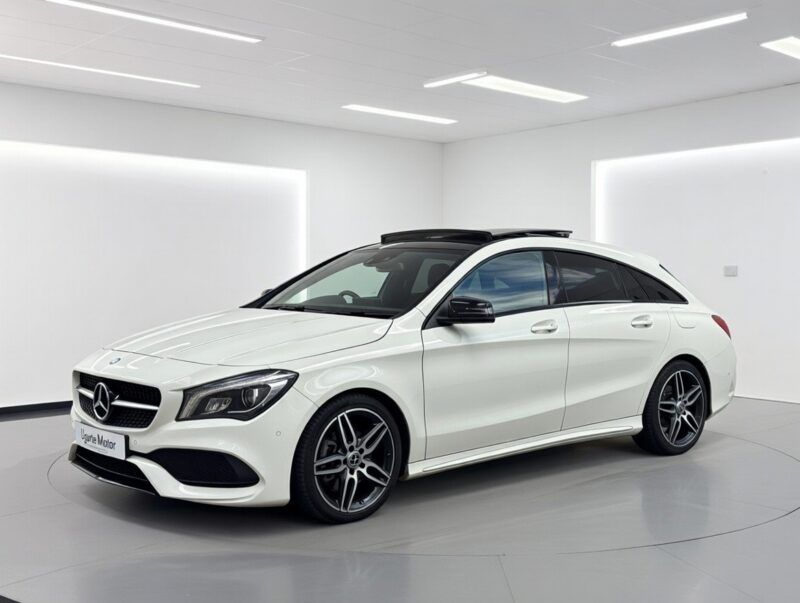 MERCEDES BENZ CLASE CLA CLA 220d amg