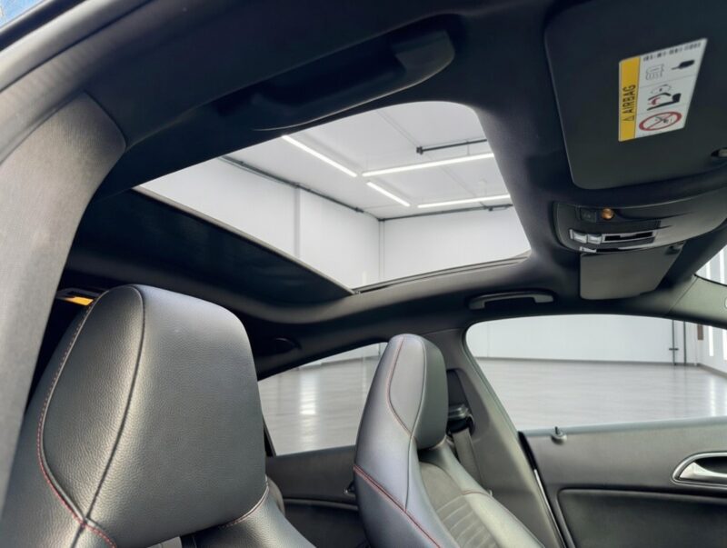 MERCEDES BENZ CLASE CLA CLA 220d amg